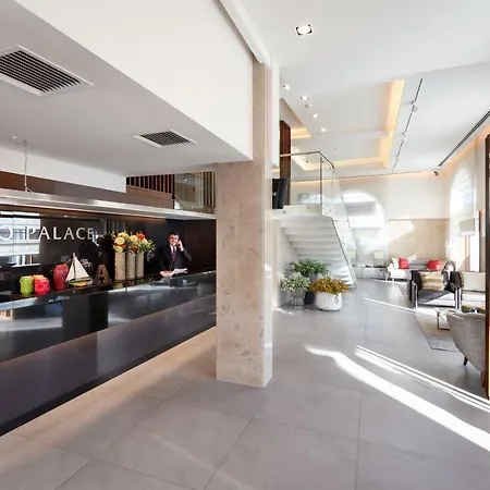 Turim Palace أفيرو