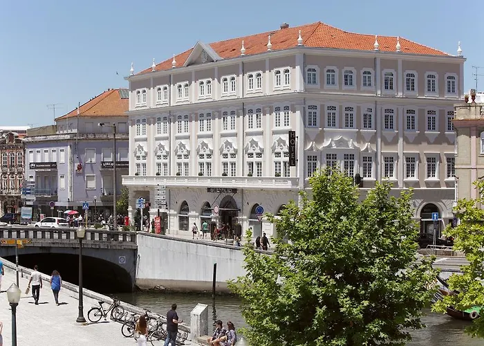 Turim Palace 4* אבאירו