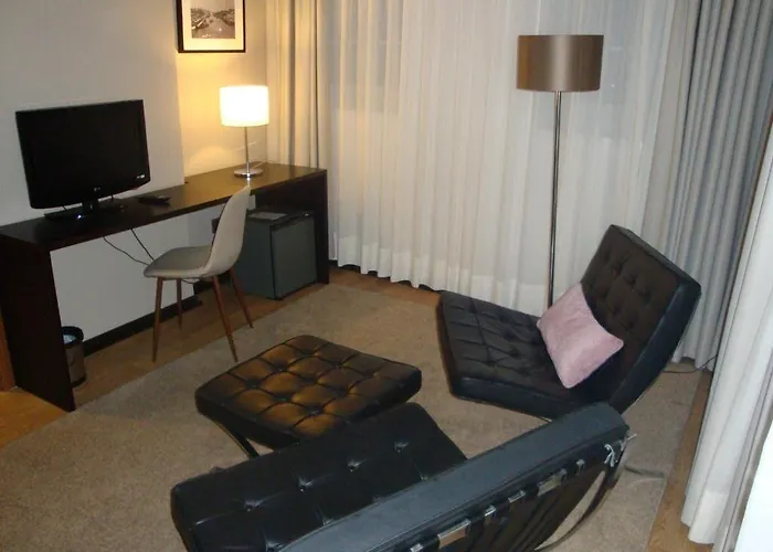 מלון Turim Palace 4*